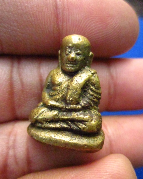 หลวงพ่อเงิน พิมพ์นิยม