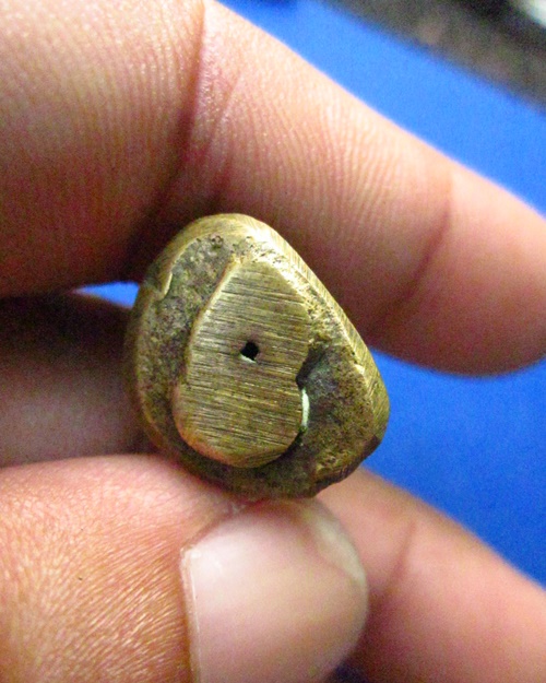 หลวงพ่อเงิน พิมพ์นิยม