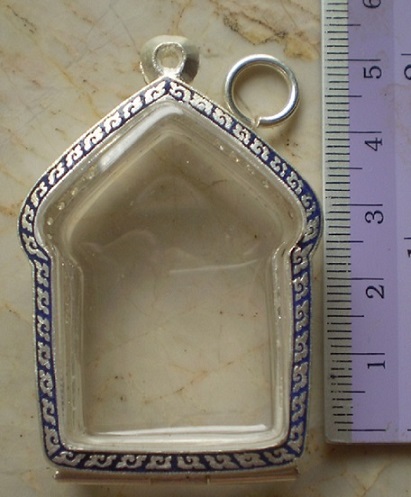 ตลับเงินลงยา ฝั่งเพชร  ใส่ขุนแผนพรายกุมารพิมพ์ใหญ่ เคาะเดียว 