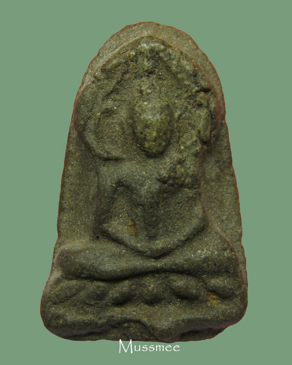 พระกรุวัดมอญ อ่างทอง พระสวยครับ พิมพ์นี้เป็นพิมพ์หายากอีกพิมพ์หนึ่งของกรุนี้ครับบบบ   เคาะเดียว 