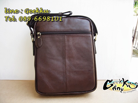 กระเป๋าสะพายหนังแท้ รุ่นซิปกลาง 