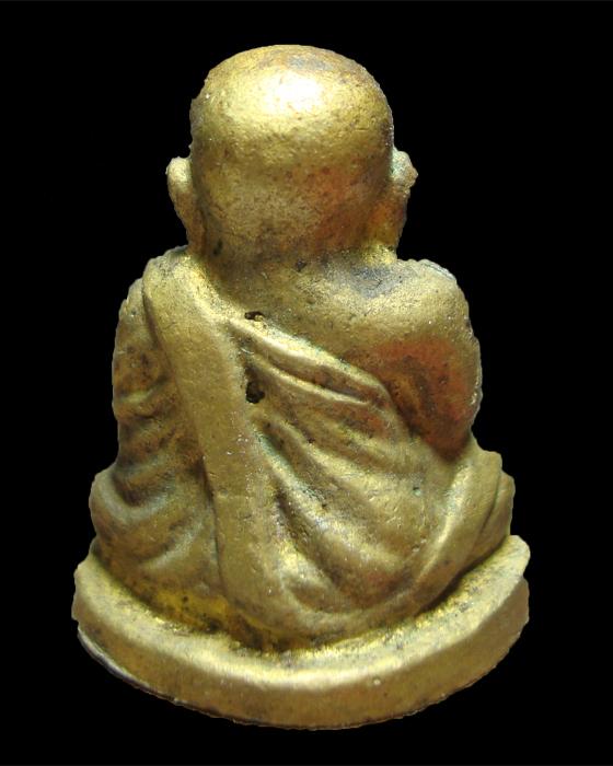 รูปหล่อหลวงพ่อเงิน ช้างคู่ วัดท้ายน้ำ 2526