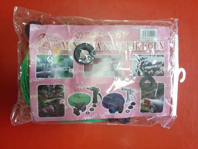 โล็ะสต็อกถูกๆ เคาะเดียว สายยางพร้อมหัวฉีดน้ำขนาดยาว 10 เมตร สีเขียว 001