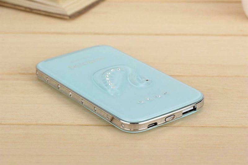 Battery Charger Power Bank 8800 mAh  ( ฟ้ากับขาว )Swarovski Crystal External Portable