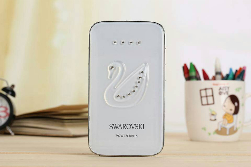 Battery Charger Power Bank 8800 mAh  ( ฟ้ากับขาว )Swarovski Crystal External Portable
