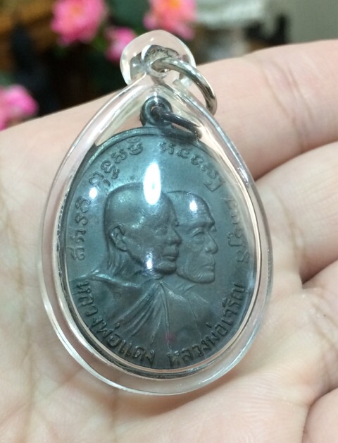 โบสถ์ลั่น หลุมกอล์ฟ ไม้กอล์ฟ ปรอททั่วองค์ ครับ