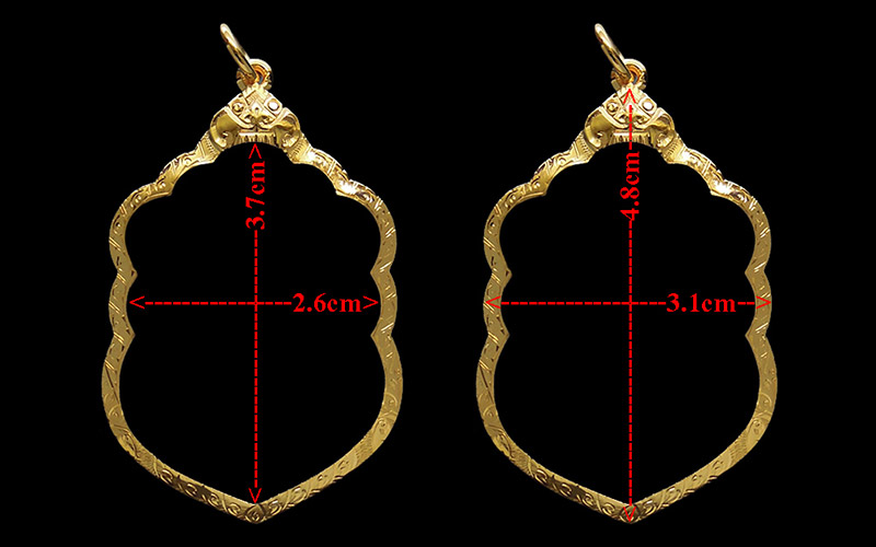 กรอบทอง ยกซุ้ม มือ1ใส่เหรียญเสมา8รอบ หลวงปู่ทิม วัดละหารไร่ จ.ระยอง น้ำหนัก2.51กรัม