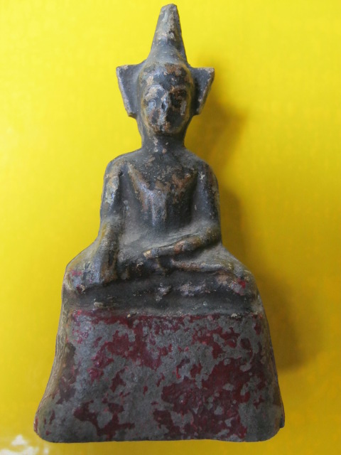 พระบูชา เนื้อดีบุกเก่า ศิลป์ใต้ เนื้อเก่า