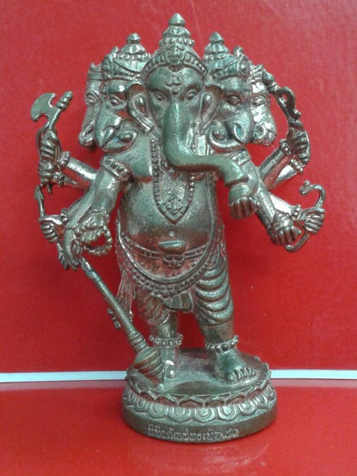 พระปัญจะมุขคเณศ  (พระคเณศ 5 เศียร 10 กร) ขนาดสูง 6.5 ซ.ม.