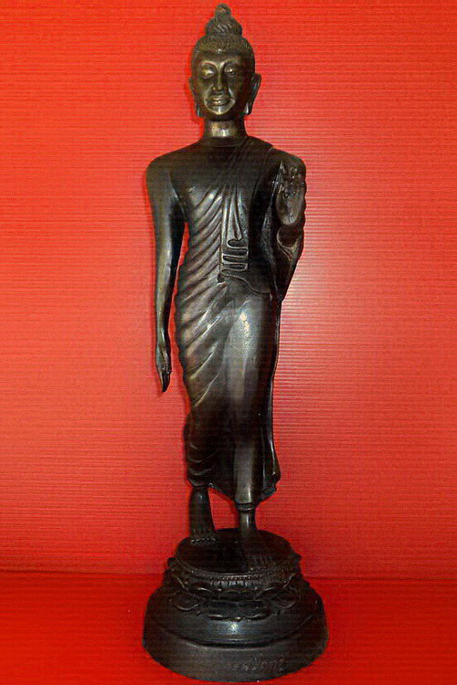 พระพุทธนวฤทธิ์ วัดโพธิ์งาม จ.นครนายก ปางลีลา สูง 17 นิ้ว สวยมากค่ะ