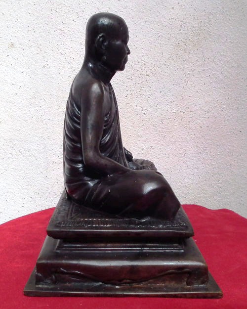 พระบูชา หลวงตามหาบัว ญาณสัมปันโน ขนาดหน้าตัก ๕ นิ้ว