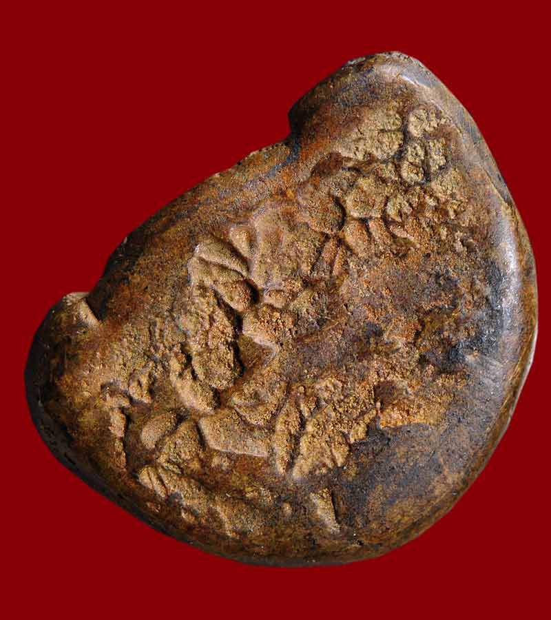 หลวงพ่อเงิน วัดบางคลาน พิมพ์ขี้ตา 3 ชาย ออกกรุวัดใหม่คำวัน อำเภอเมือง จังหวัดพิจิตร 