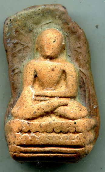 พระคงครับ ยังสวยครับ