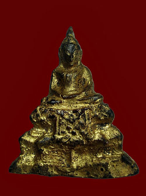 พระบัณฑูรย์เศียรแหลม เนื้อดินกรุวังหน้าลงรักปิดทอง สวยสมบูรณ์นิยม มีหน้าตา หายาก สูง 5 ซ.ม. ที่ 2 งา