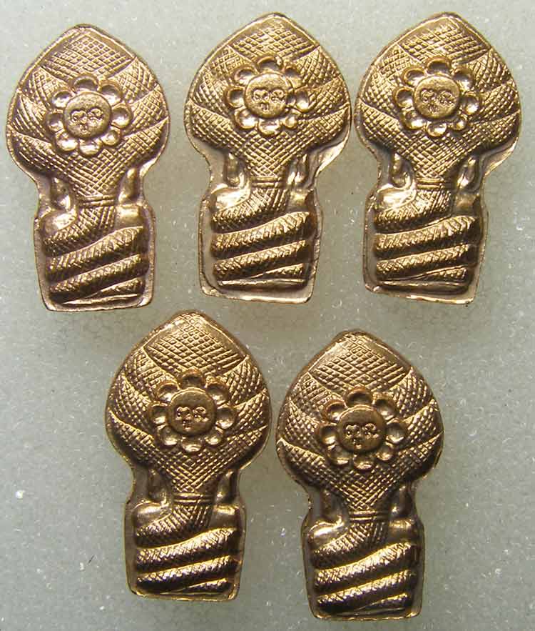 ปรกใบมะขาม หลวงพ่อพูล วัดไผ่ล้อม นครปฐม ปี 2544 (ชุดที่ 2)