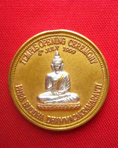 เหรียญพระพุทธ วัดอมราวดี ลอนดอน อังกฤษ ปี 1999 บล็อกนอก ชุบสามกษัตริย์