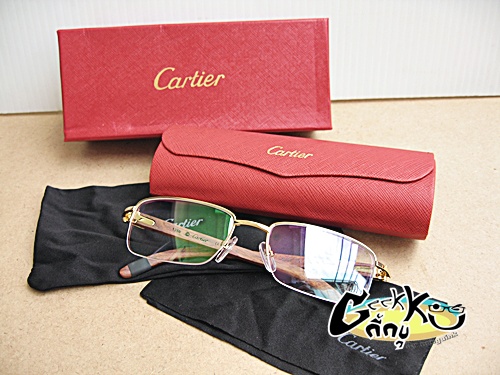กรอบแว่นตา Cartoer (02) ครึ่งกรอบสีทอง ขาสปริง สวย หรูมากค่ะ พร้อมกล่อง ผ้าเช็ดแว่น