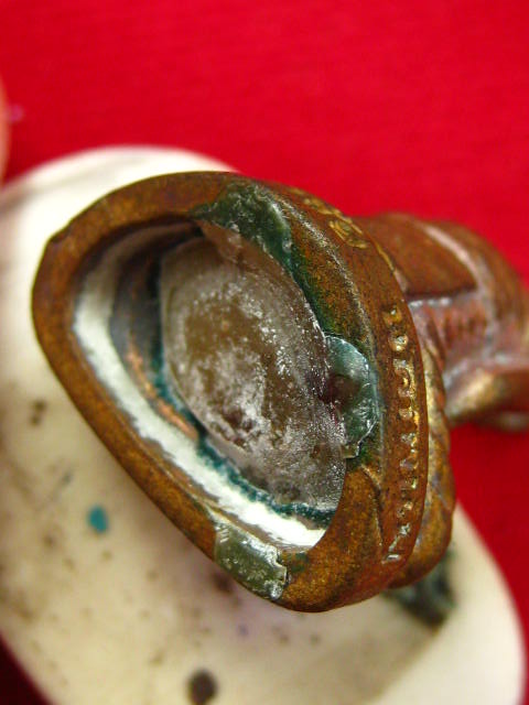 รูปหล่อ หลวงปู่คำพันธ์ รุ่นผู้ว่าปรีดา ปี35 เนื้อนวะโลหะ.... สร้าง 5000 องค์