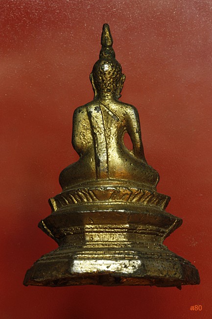 พระบูชาตั้งหน้ารถ หลวงพ่อพระใส วัดโพธิ์ชัย จ.หนองคาย