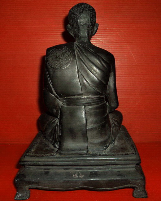 รูปหล่อบูชาหลวงพ่อสุด วัดกาหลง จ.สมุทรสาคร หน้าตัก 5 นิ้ว สวยมากค่ะ