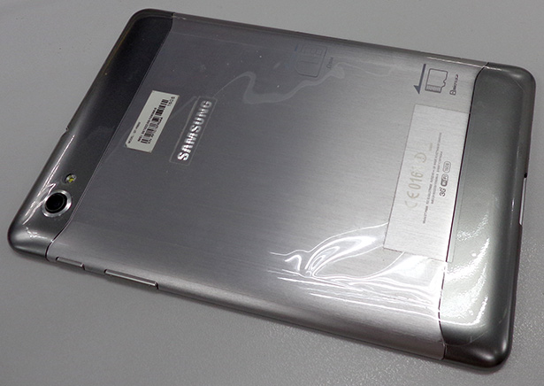 amsung Galaxy Tab 7.7 สภาพสวยเทพ พลาสติกหุ้มเครื่องเดิมยังอยู่เลย ,รุ่นนี้โทรได้,พิเศษแถม FLIP CASE 