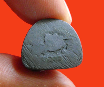 รูปหล่อหลวงพ่อเปรื่อง วัดบางคลาน พิจิตร รุ่น 2 ผิวหิ้งครับ