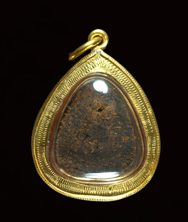 ***มาพร้อมบัตร DD+เลี่ยมทองหร้อมใช้***พระปิดตาหลวงปู่แก้ว เกสาโร เนื้อผงว่าน+ผงพรายกุมาร พิมพ์เล็ก ส