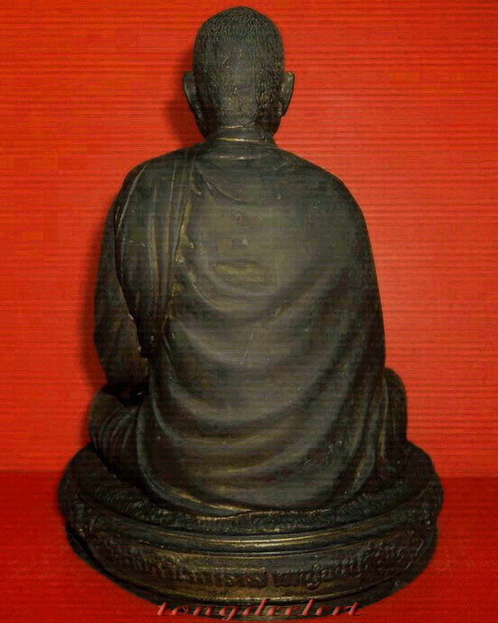 รูปหล่อบูชาหลวงพ่ออุตตมะ วัดวังก์วิเวการาม จ.กาญจนบุรี รุ่นแรก สวยมากค่ะ