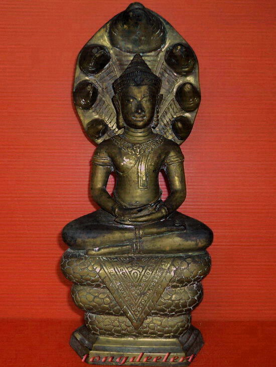 พระบูชาปางนาคปรก หลวงพ่อนาค วัดดอนลาน จ.อยุธยา สวยมากค่ะ