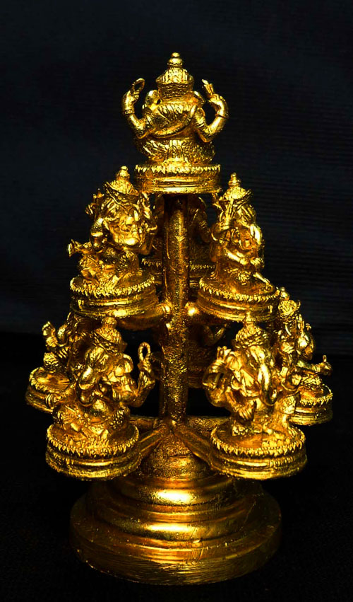 ช่อพระพิฆเนศ 9 องค์ ทองเหลือง ฐานผ่านศูนย์กลาง 1.5นิ้ว สูง 3นิ้ว ละเอียดทุกจุด สวยมากๆ  สุดชอดทพเจ้า