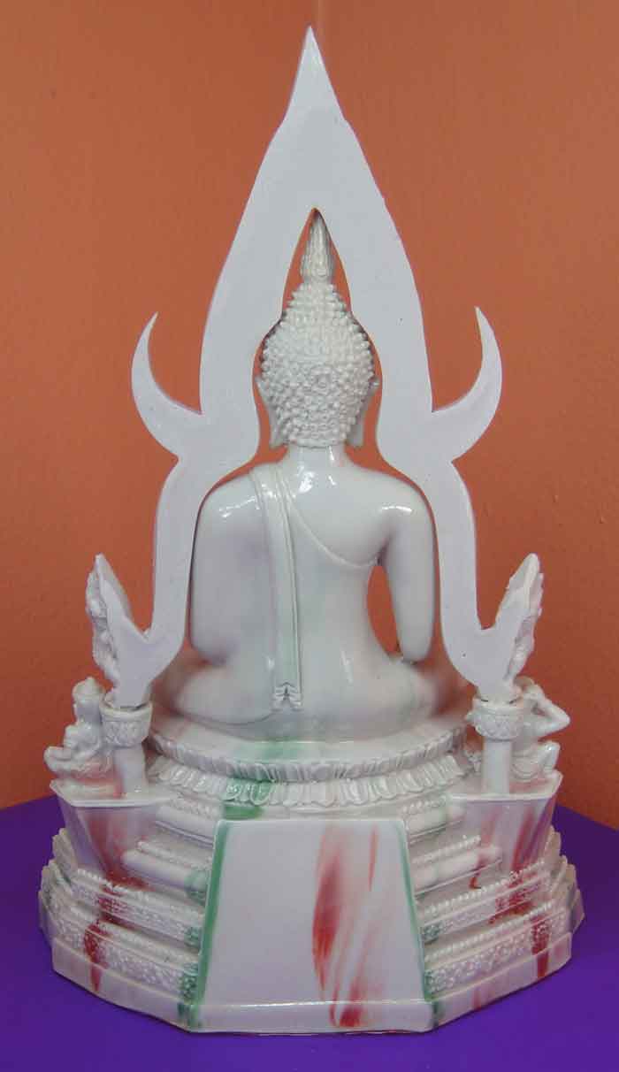 ***พระบูชาพระพุทธชินราช*** พระพุทธชินราช เนื้อเร่ซิ่นลายหินอ่อน พุทธลักษณะสวยงามมากค่ะ ขนาดความสูง 1