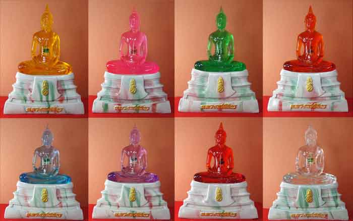 (((วัดใจเคาะเดียว๑๐บาทแดงยกชุด ๘ องค์))) พระบูชาพระพุทธโสธร ขนาดหน้าตัก ๕ นิ้ว