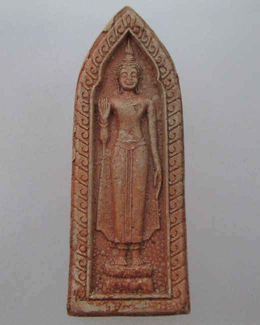 พระเนื้อดินพิมพ์ประทานพร ไม่ทราบที่ครับ