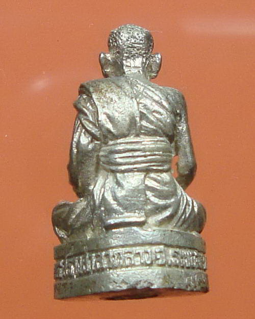 รูปหล่อ เสาร์ห้า สร้างศาลากลาง หลวงปู่คร่ำ วัดวังหว้า ระยอง เนื้อเงิน