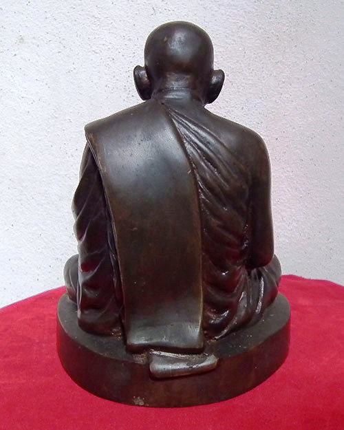 พระบูชาหลวงปู่อ่อน ญาณสิริ ขนาดหน้าตัก ๕ นิ้ว ปี.๒๕๑๗