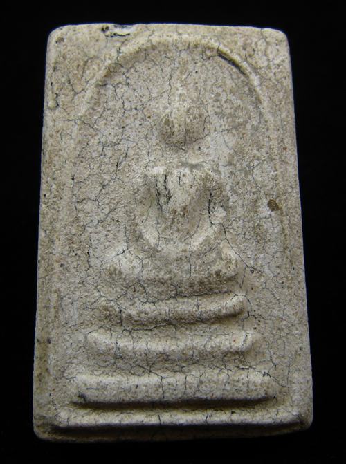 พระสมเด็จเนื้อหามวลสารดี สวยไม่ทราบที่ครับ