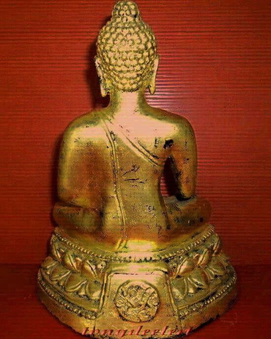 พระพุทธรูปบูชา จปร. วัดราชบพิธฯ ปี 2520 หายากมากค่ะ