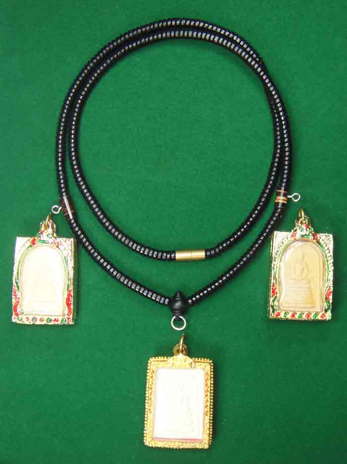 สร้อยผสมเม็ดกะลาตาเดียว+หัวกลางรูปขุนไม้มงคล ความยาว ๒๖ นิ้ว แบบ ๓ ห่วง ๑ เส้น คนสมัยโบราณถือว่ากะลา