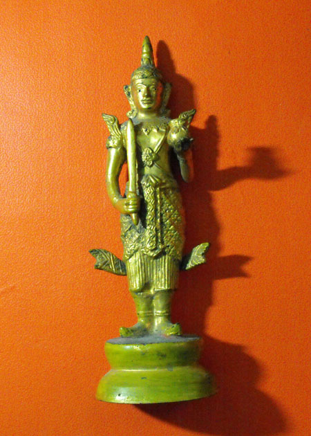 พระบูชาพระชัยมงคล ท่านดูแลพิทักษ์รักษาคนในบ้านเมืองสยาม /ขนาดสูง9นิ้วครึ่ง**เคาะเดียว