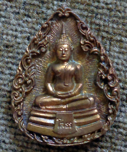 หลวงพ่อโสธร พิมพ์หยดน้ำ ปี 2537 สวยมาก ลวดลายละเอียด งดงามครับ เนื้อทองแดง