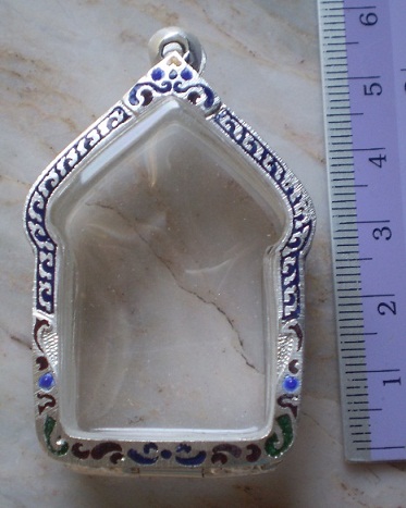 ตลับเงินลงยาเต็มใบ  ใส่พระขุนแผนผงพราย พิมพ์ใหญ่ เคาะเดียว 