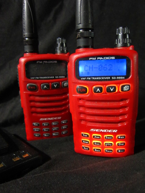 วิทยุสื่อสาร sender sd-999H มือสองสภาพดี 2 เครื่อง