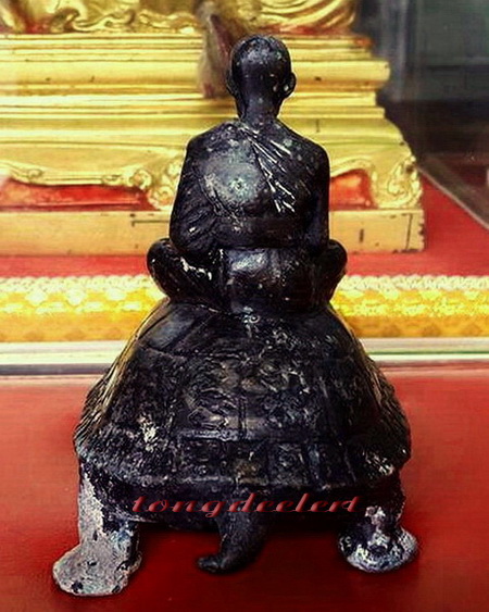 รูปเหมือนบูชาหลวงปู่หลิวนั่งเต่า รุ่นพิเศษ วัดไทรทองค่ะ