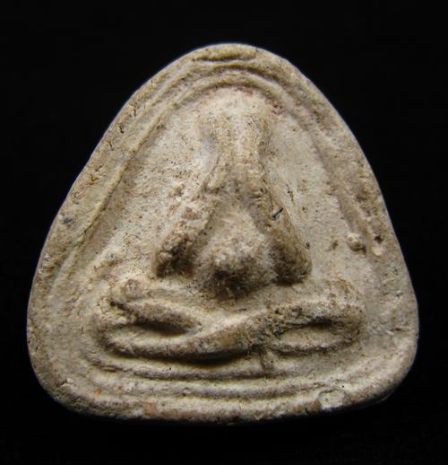 พระผง เนื้อหามวลสารดี สวยไม่ทราบที่ครับ