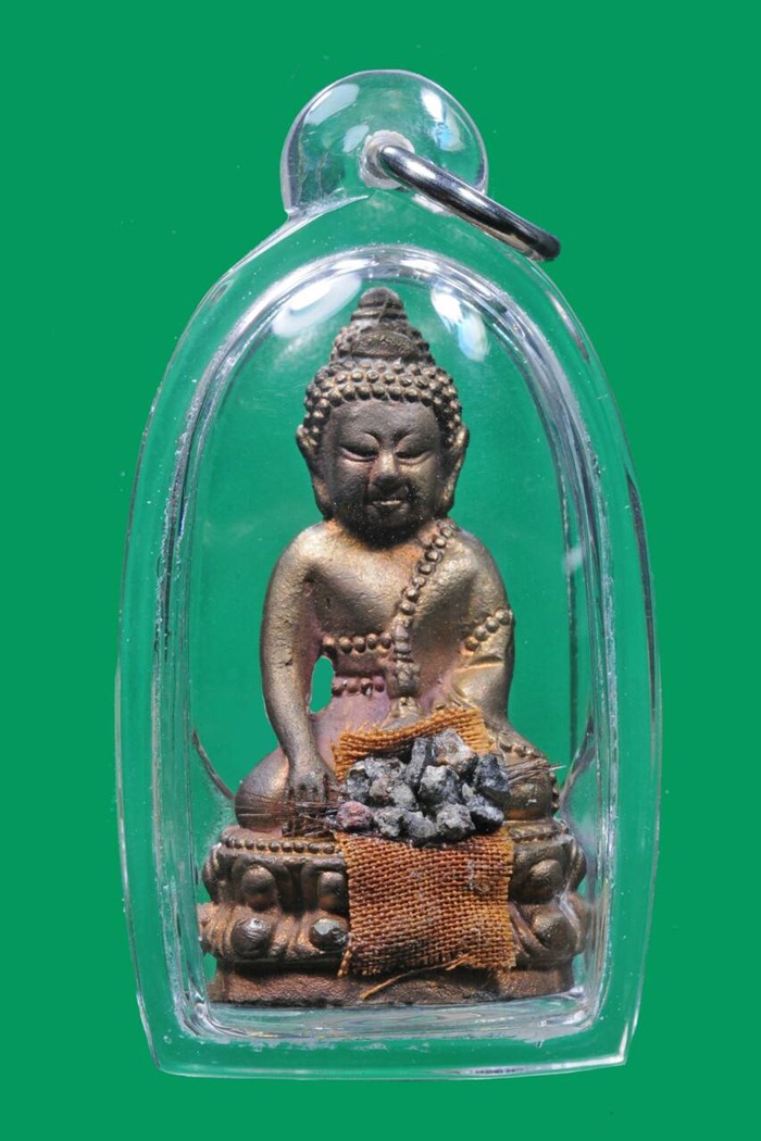 พระกริ่ง รุ่นแรก ปี36 เนื้อนวะ หลวงปู่เหรียญ วรลาโภ หนองคาย ติดเกศา,จีวร,พระธาตุของหลวงปู่ มอบอังคาร