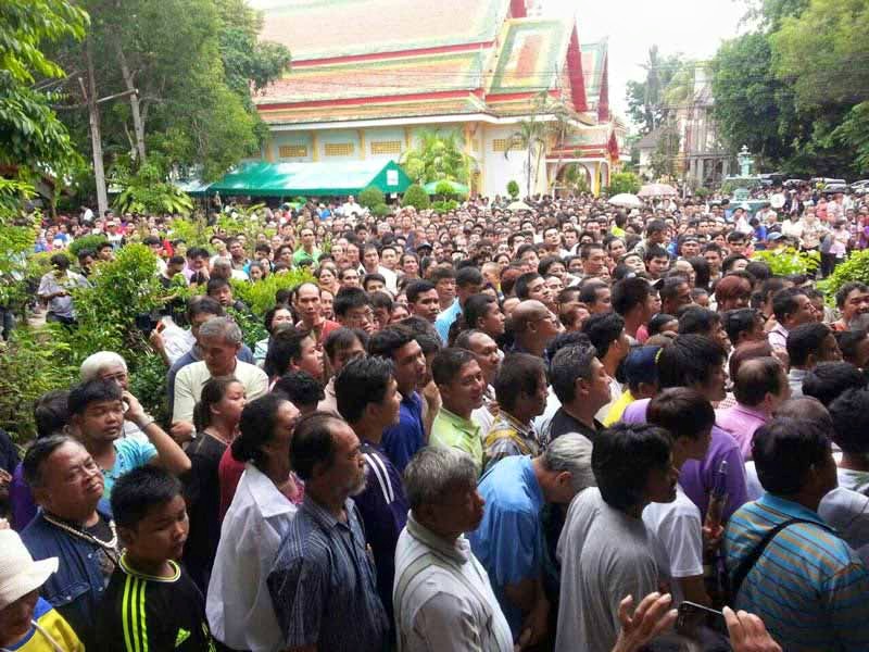 เหรียญพุฒซ้อน"รุ่นสร้างพิพิธภัณฑ์๕๘"วัดช้างให้ เหรียยแจกทานเนื้อทองระฆัง โค๊ด ท (นิยมหลังสายฝน)+2+