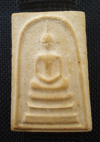 พระเนื้อผงสมเด็จหลวงปู่แหวน วัดดอยแม่ปั่ง หลังประเทศไทย จ.เชียงใหม่ 