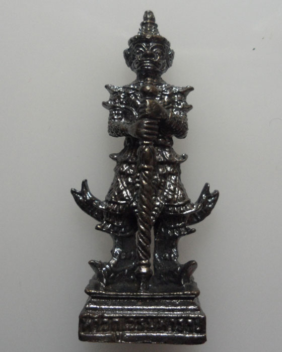 *** จ.นครปฐม *** ท้าวกุเวรมหาราช หลวงพ่อพูล วัดไผ่ล้อม รุ่นบูชาครู(ท้าวเวสสุวรรณ) ปี๒๕๔๗