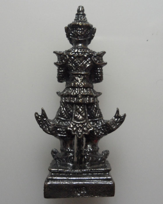 *** จ.นครปฐม *** ท้าวกุเวรมหาราช หลวงพ่อพูล วัดไผ่ล้อม รุ่นบูชาครู(ท้าวเวสสุวรรณ) ปี๒๕๔๗