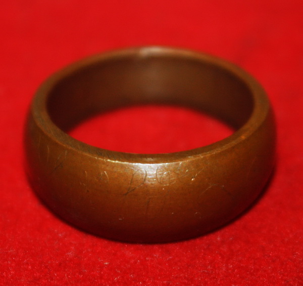 แหวนปลอกมีดพระรัตนจักร รุ่นแรกเนื้อลูกแก้ว หลวงปู่ชื้น วัดญาณเสน จ.อยุธยา